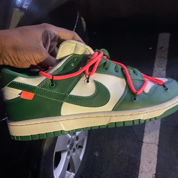 Off White x Dunk Low University sz 11 - Picture 3 of 6
